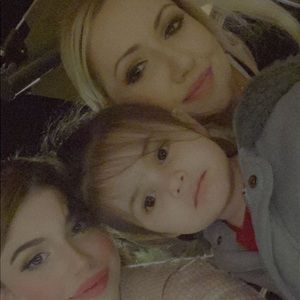 Meet your Posher, Vanessa